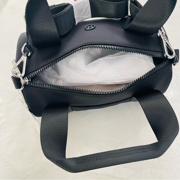 Lululemon Mini Black Barrel Duffle Bag - Picture 6 of 11